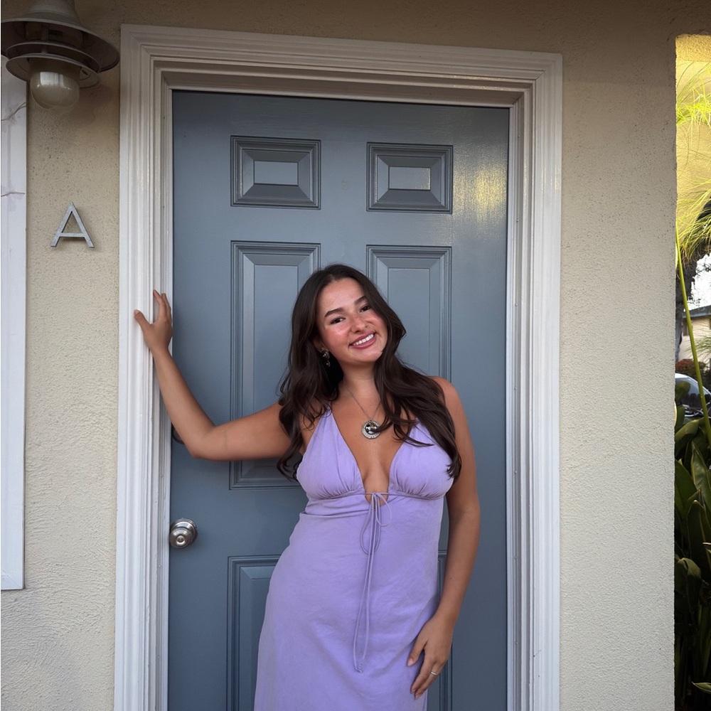 Meet your Posher, Mia